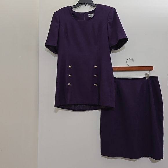 Kasper Dresses & Skirts - KASPER ASL size 12 vintage 2 Piece Skirt Suit Gold Buttons Shoulder‎ Pads Purple